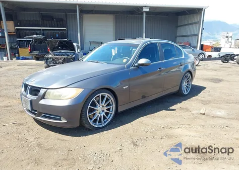 2007 BMW 335I из США, поврежденный, VIN WBAVB73517PA88669